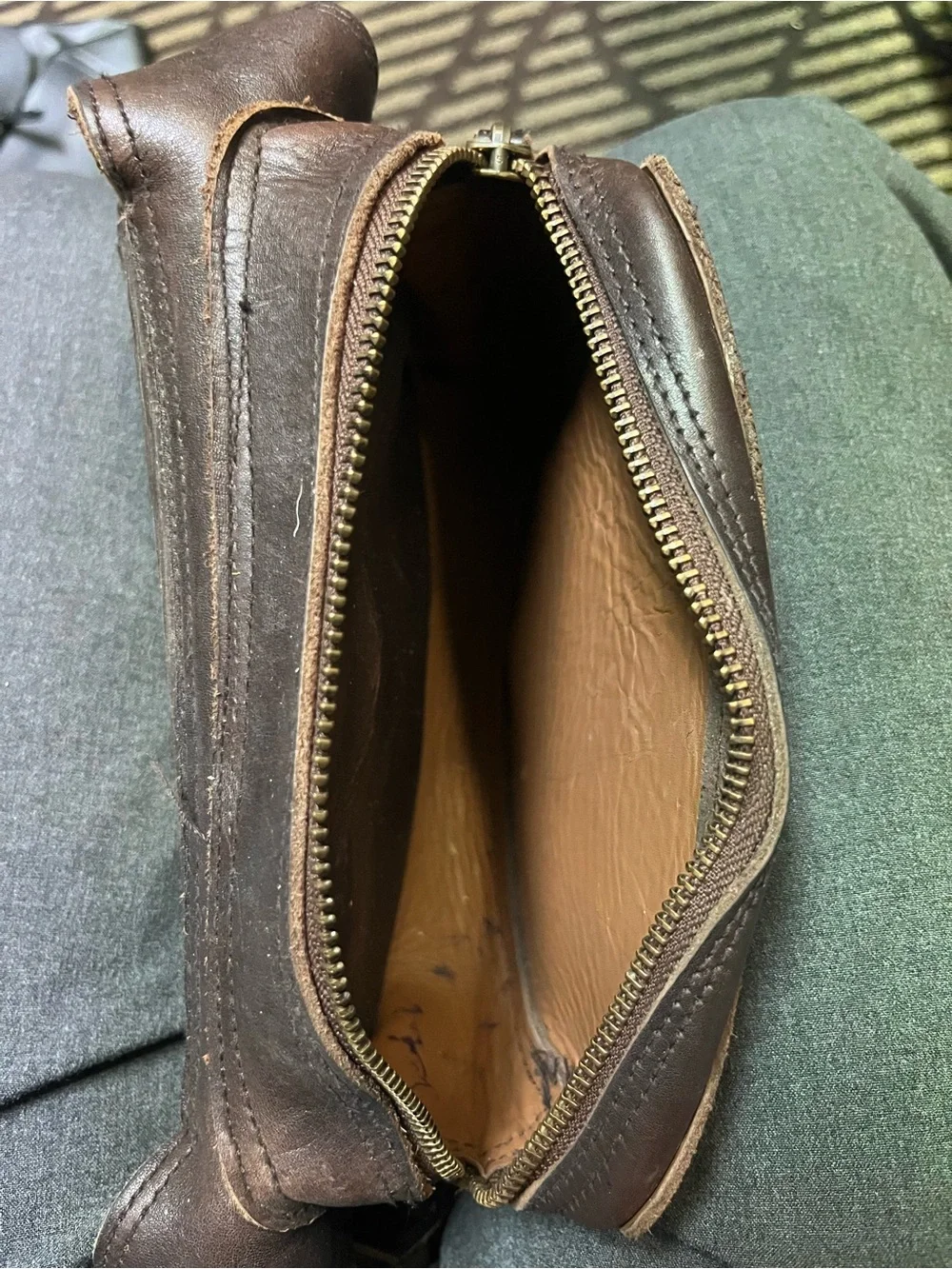 N/A classic brown